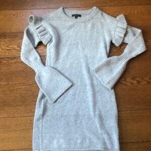 Romeo + Juliet Couture Ruffle Bell Sleeve Dress S